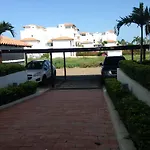 Cartagena Laguna Club Apartment