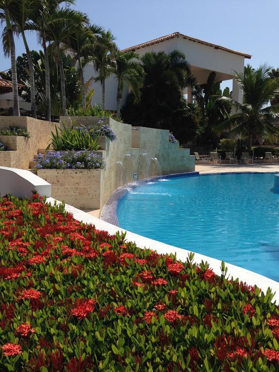 Laguna Club